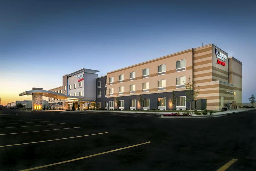 Fairfield Inn & Suites By Marriott Туин-Фолс Экстерьер фото